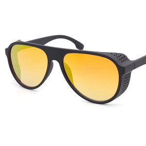 Слънчеви очила с черна рамка и жълти стъкла